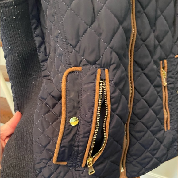 Fate Navy Blue Quilted Vest with Brown Trim, Size Medium - Picture 4 of 6